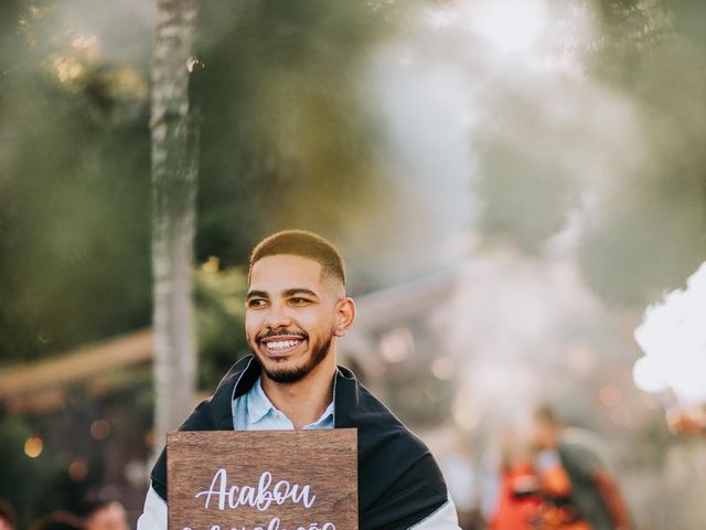 O casamento de Helem e Thiala em Arraial D&apos;Ajuda, Bahia 56