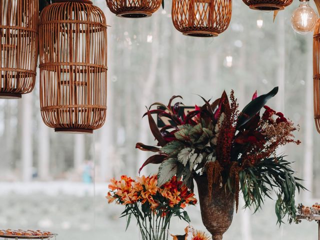 O casamento de Flavio e Mariani em Curitiba, Paraná 44