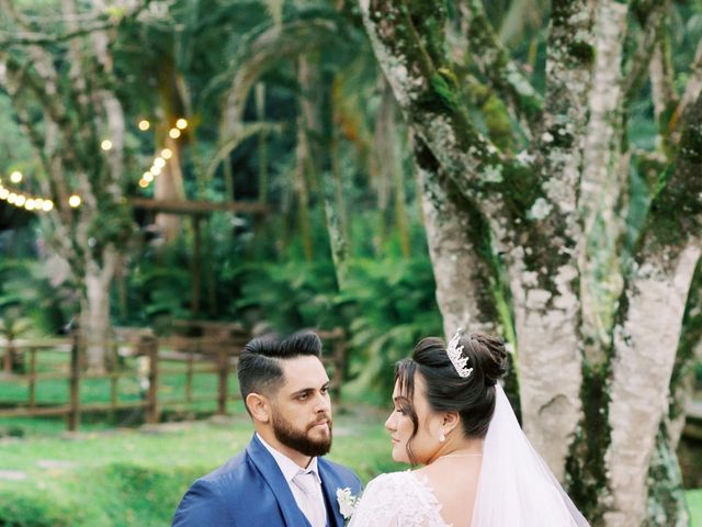 O casamento de Ederson Fronza  e Sabrina Koth em Blumenau, Santa Catarina 14