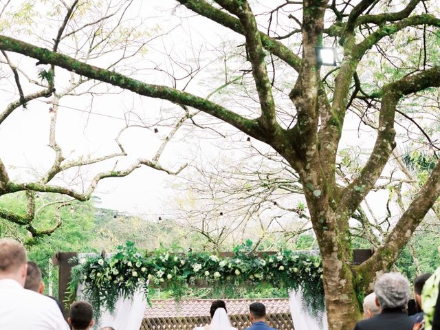 O casamento de Ederson Fronza  e Sabrina Koth em Blumenau, Santa Catarina 42