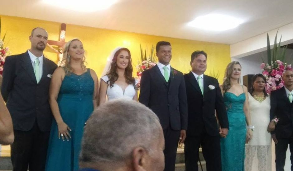 O casamento de ISAAC e VIVIAN em Mateus Leme, Minas Gerais