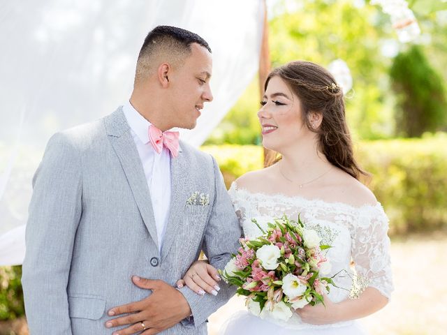 O casamento de Eliezer Machado e Danielle Nicole em Nova Santa Rita, Rio Grande do Sul 1