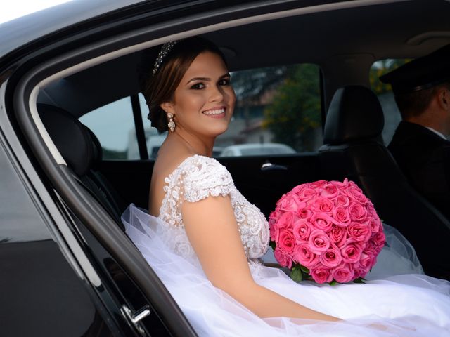 O casamento de Rômulo e Danielle em Vila Velha, Espírito Santo 38