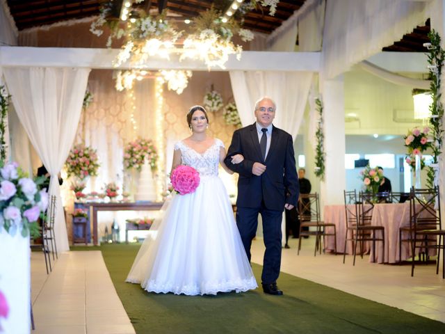 O casamento de Rômulo e Danielle em Vila Velha, Espírito Santo 42