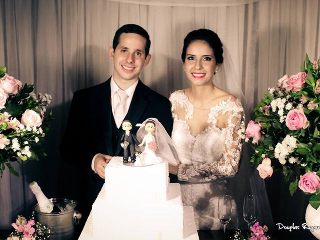 O casamento de Felipe e Jéssica em Vargem Grande do Sul, São Paulo Estado 33