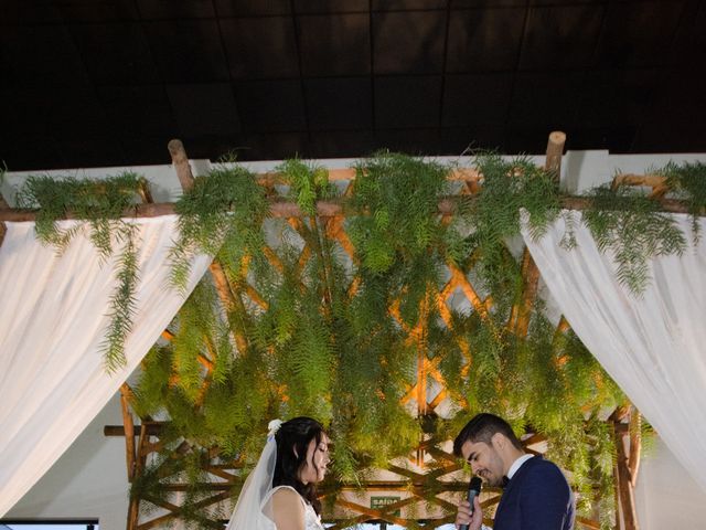 O casamento de Mirian e Jolivar em Anápolis, Goiás 19