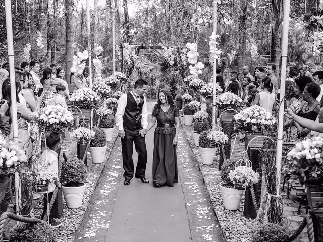 O casamento de Wanderley e Camila em Guarulhos, São Paulo 12