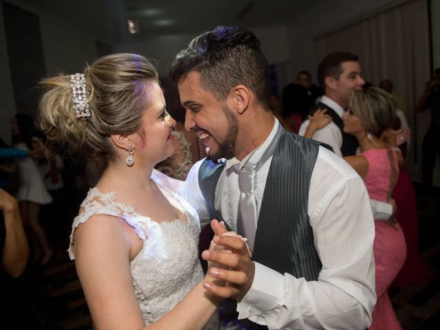 O casamento de Saimon e Darliane em Cubatão, São Paulo Estado 31