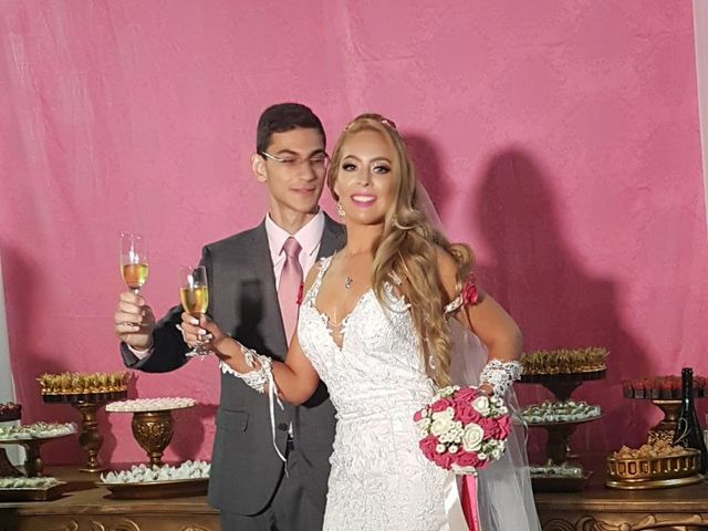 O casamento de Liz Nathalia e Daniel Luiz em Curitiba, Paraná 16