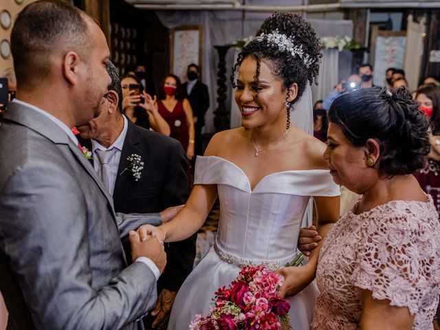 O casamento de Jhonnatan Baia e Deborah Baia em Belém, Pará 12