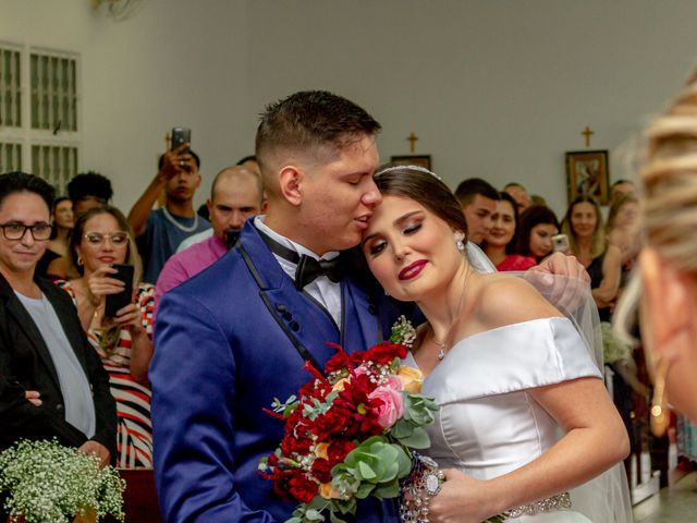 O casamento de Gabriel e Luana em Aparecida, São Paulo Estado 18