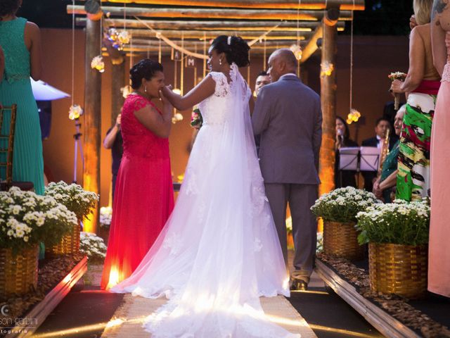 O casamento de Edson e Cristiane em Belo Horizonte, Minas Gerais 48