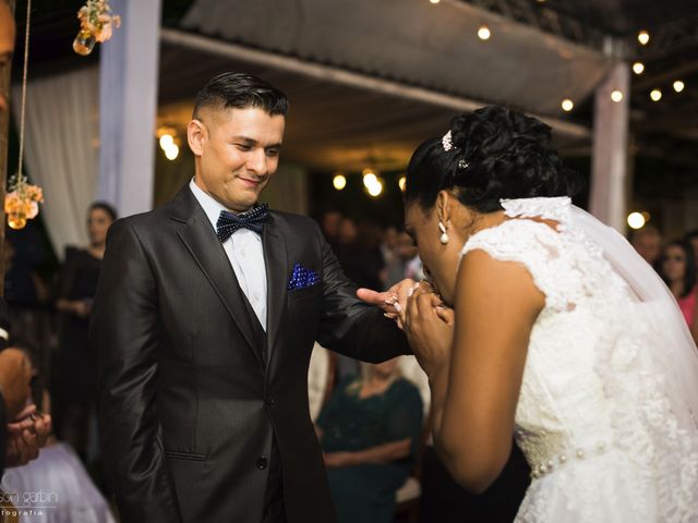 O casamento de Edson e Cristiane em Belo Horizonte, Minas Gerais 61