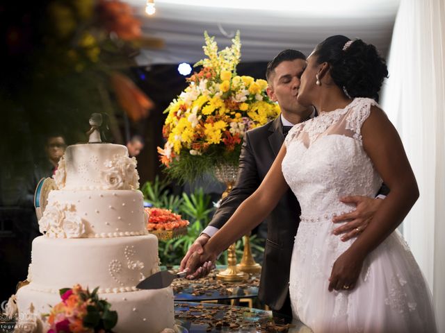 O casamento de Edson e Cristiane em Belo Horizonte, Minas Gerais 71