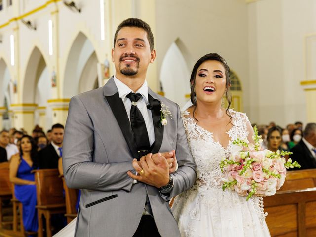 O casamento de Aline e Marlon em Felixlândia, Minas Gerais 16