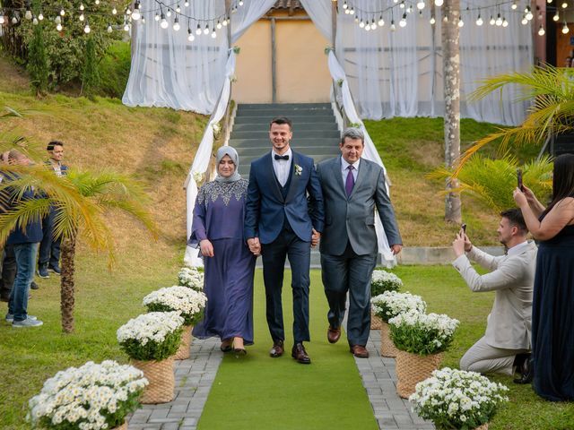 O casamento de Leonardo e Erika em Arujá, São Paulo Estado 15