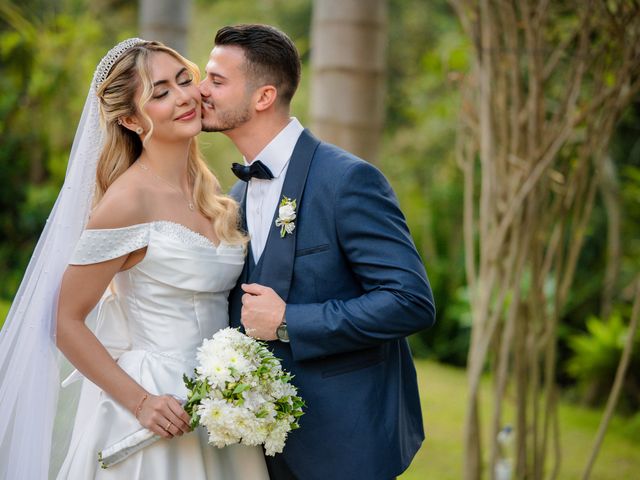 O casamento de Leonardo e Erika em Arujá, São Paulo Estado 1
