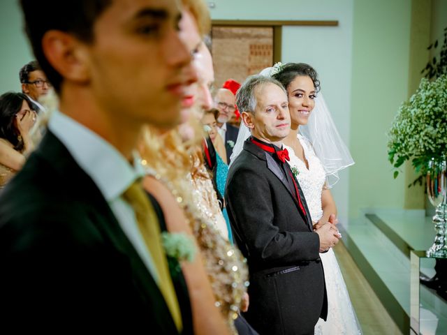 O casamento de Adilson e Viviane em Ubiratã, Paraná 33