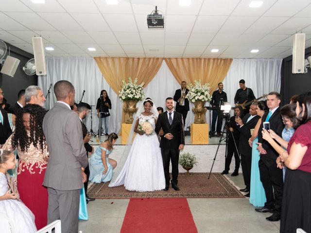 O casamento de Alan e Grendene em Muriaé, Minas Gerais 52