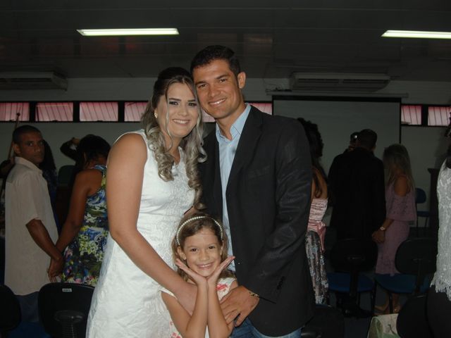 O casamento de Alex e Artemis em Simões Filho, Bahia 54