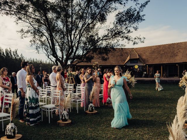 O casamento de Pietro e Pâmela em Torres, Rio Grande do Sul 58