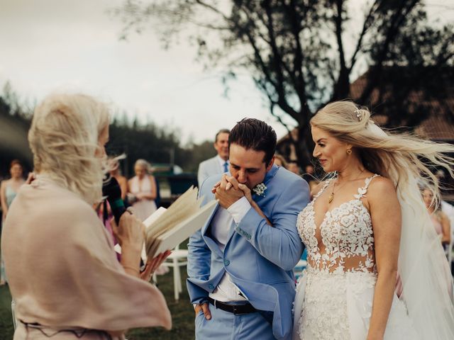 O casamento de Pietro e Pâmela em Torres, Rio Grande do Sul 86