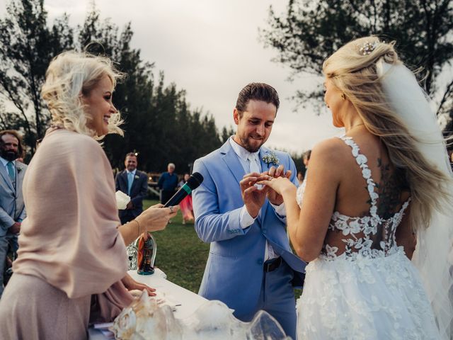 O casamento de Pietro e Pâmela em Torres, Rio Grande do Sul 99