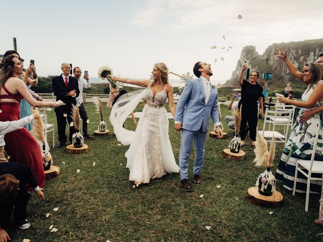 O casamento de Pietro e Pâmela em Torres, Rio Grande do Sul 109