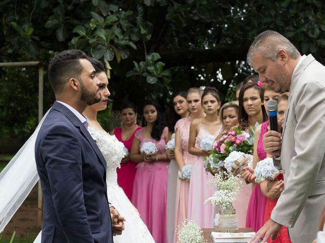 O casamento de Douglas e Vivian em Hortolândia, São Paulo Estado 5