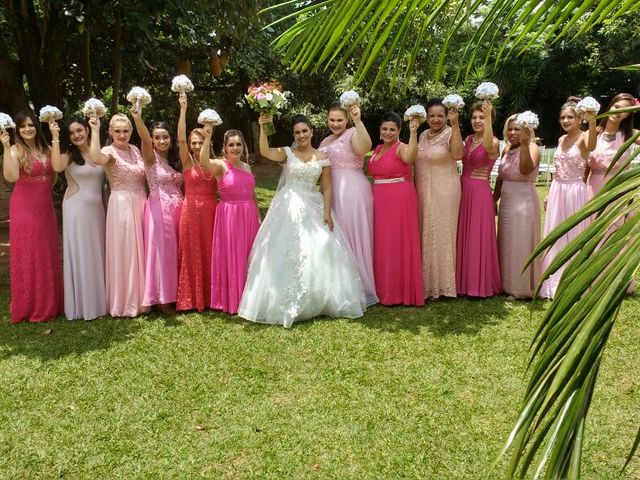 O casamento de Douglas e Vivian em Hortolândia, São Paulo Estado 15