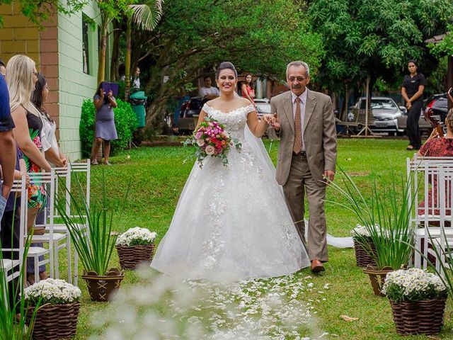 O casamento de Douglas e Vivian em Hortolândia, São Paulo Estado 21