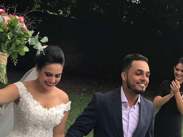 O casamento de Douglas e Vivian em Hortolândia, São Paulo Estado 22