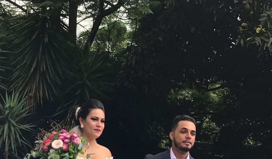 O casamento de Douglas e Vivian em Hortolândia, São Paulo Estado
