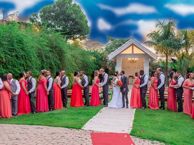 O casamento de Éverson e Letícia em Cotia, São Paulo Estado 24