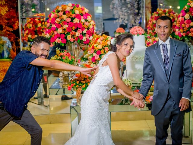 O casamento de Éverson e Letícia em Cotia, São Paulo Estado 35