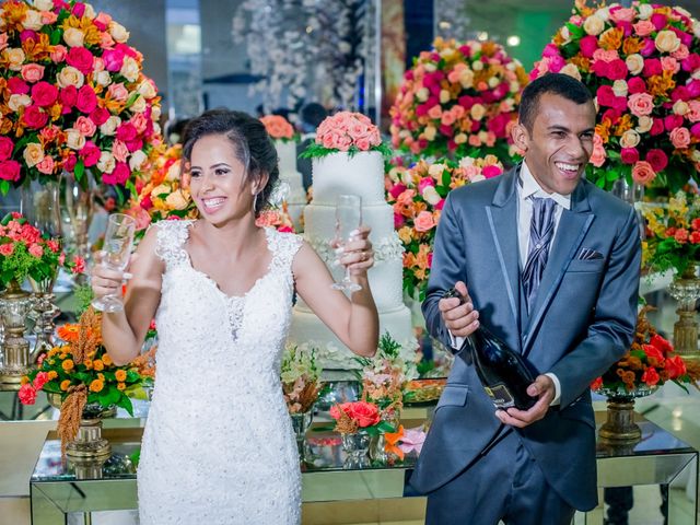 O casamento de Éverson e Letícia em Cotia, São Paulo Estado 36
