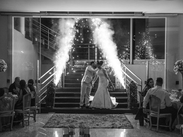 O casamento de Victor  e Daniela em Goiânia, Goiás 10