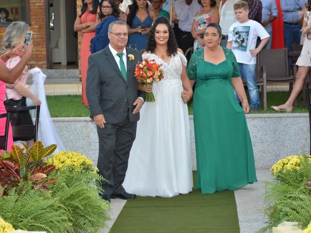 O casamento de Aline e Alexandre em Betim, Minas Gerais 5