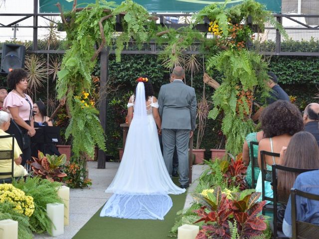 O casamento de Aline e Alexandre em Betim, Minas Gerais 10