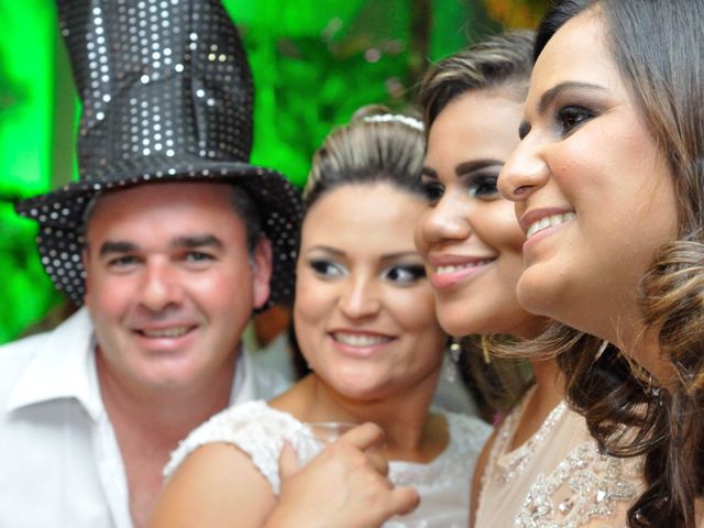 O casamento de Marcelo e Regiane em Belo Horizonte, Minas Gerais 21