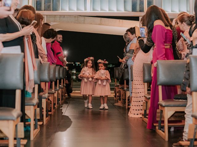 O casamento de Kleber e Ingrid em Belo Horizonte, Minas Gerais 14