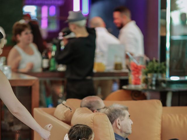 O casamento de Caio e Alenia em Mairiporã, São Paulo Estado 97