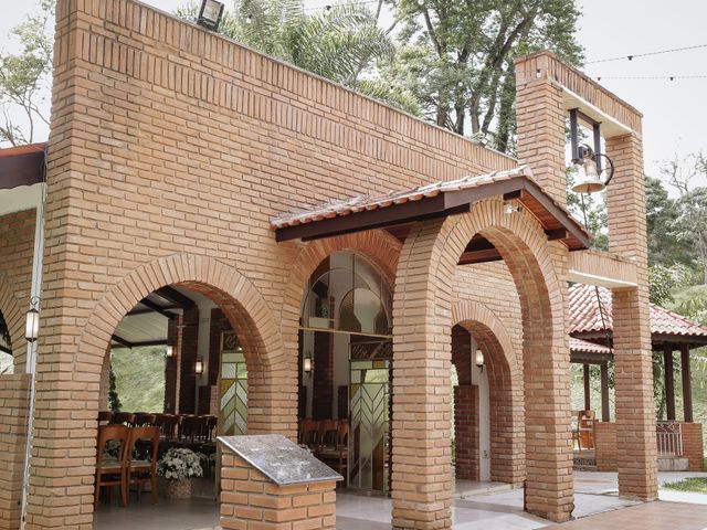 O casamento de Caio e Alenia em Mairiporã, São Paulo Estado 36