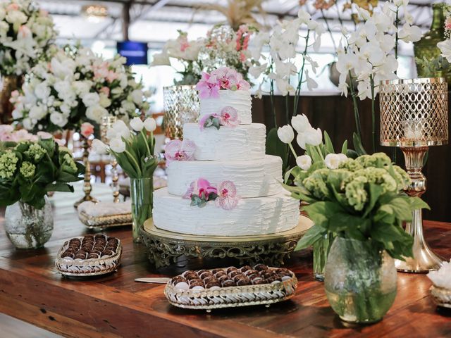 O casamento de Caio e Alenia em Mairiporã, São Paulo Estado 43