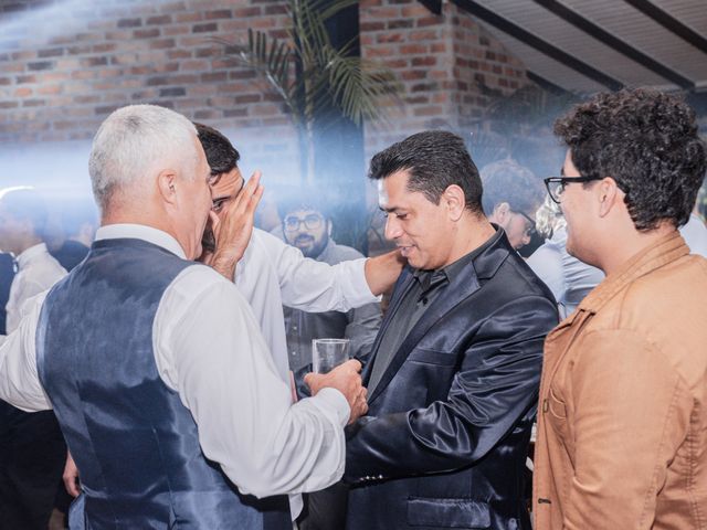 O casamento de VInicius e Barbara em São Bernardo do Campo, São Paulo 199