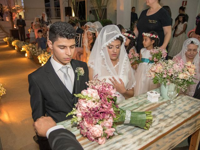 O casamento de Joa e Mari em Jacareí, São Paulo Estado 33