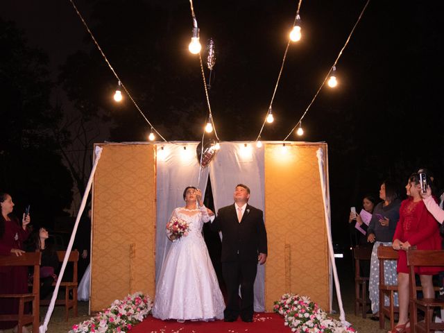 O casamento de Celina e Heliton em Dourados, Mato Grosso do Sul 32