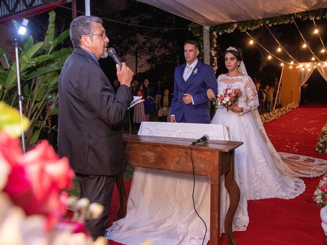 O casamento de Celina e Heliton em Dourados, Mato Grosso do Sul 37