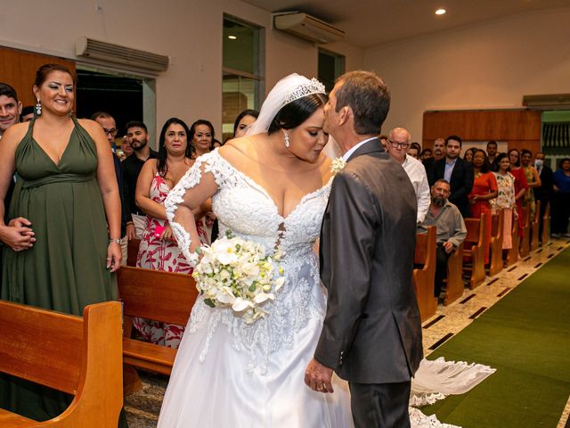 O casamento de William e Alini em Viana, Espírito Santo 51