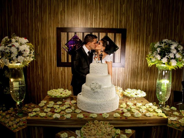 O casamento de Marcos e Cidênia em Cacoal, Rondônia 55